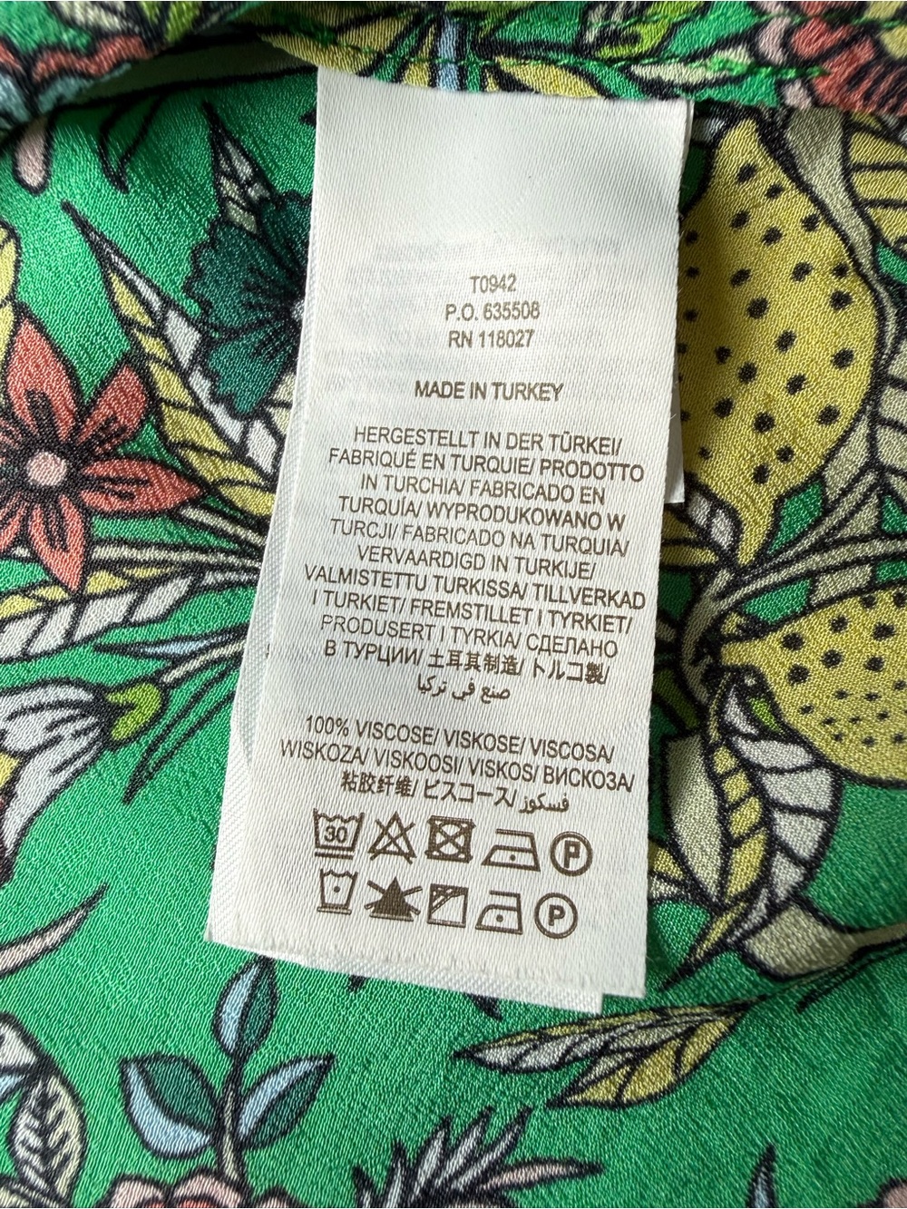 Boden Ruffle Neck Blouse Green Floral Fruit Lemon Top Viscose US 6 - Picture 8 of 11